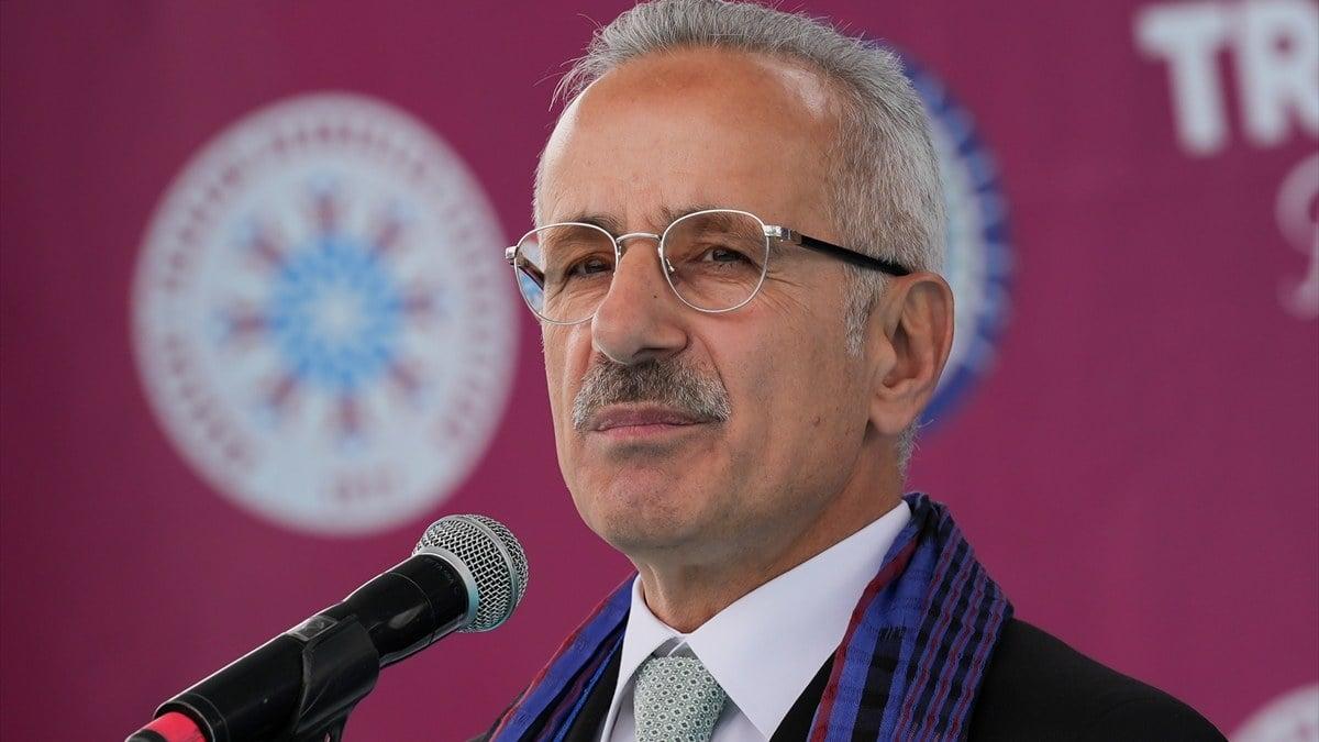 Ulaştırma ve Altyapı Bakanı Trabzon’a Yatırımları Anlattı: Ankara’da Trabzon Çılgınlığı Başladı!