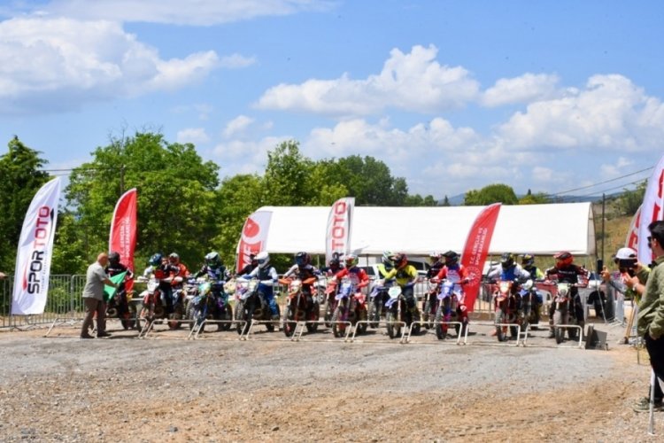 Türkiye Üstün Enduro Şampiyonası’nda İznik’te kupalar sahiplerini buldu