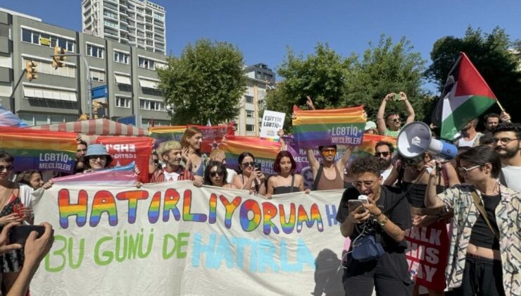 22. Onur Yürüyüşü: Lgbti+’Lardan Ters Köşe