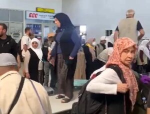 Adana Havalimanı’nda Hacılar İzdihama Neden Oldu