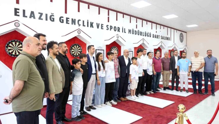 Ak Parti Elazığ Milletvekilleri ve Gazeteciler Atatürk Stadyumu Kompleksini Gezdi