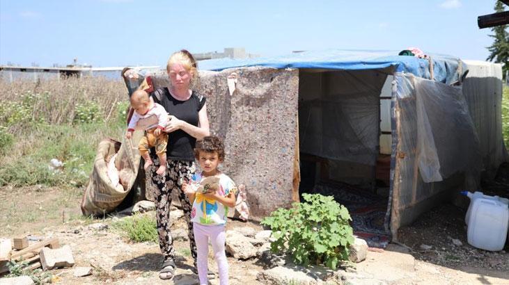 Albino Kadın Adana Sıcağında 3 Çocuğuyla Çadırda Yaşadıklarını Anlattı