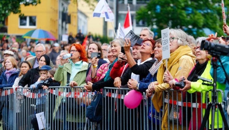 Almanya’da Halk, Aşırı Sağcı Afd’ye Karşı Ayaklandı