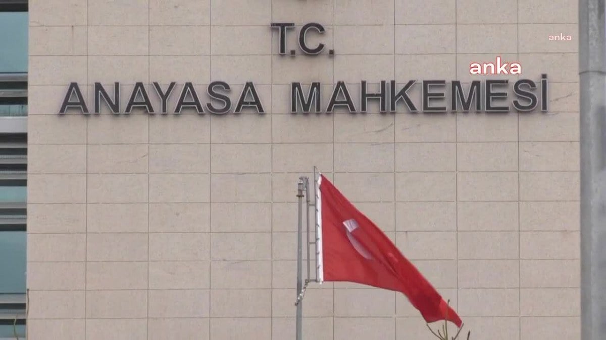 Anayasa Mahkemesi, KHK ile Cumhurbaşkanı’nın Rektör Atamasını Anayasa’ya Karşıt Buldu