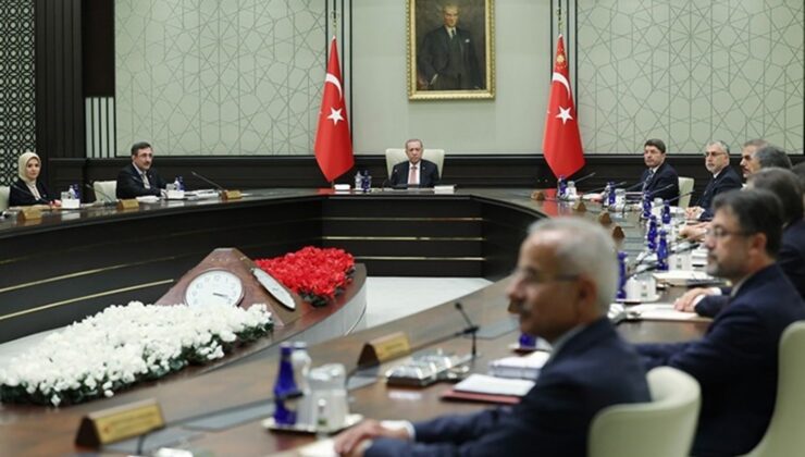 Ankara Kulislerinde ‘Kabine Değişikliği’ İddiaları: Hangi Bakanlar Değişecek?