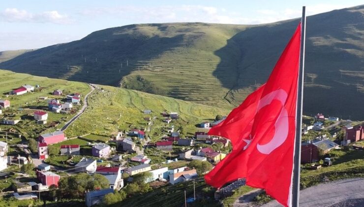 Ardahan’daki ‘Atatürk Silüeti’ Görülmeye Başlandı