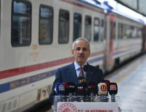 Bakan Müjdeyi Verdi! Turistik Tatvan Treni 24 Haziran’da Yola Çıkıyor