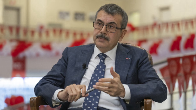 Bakan Tekin Açıkladı: Devamsızlıktan Kalan Öğrencilere Af Gelecek Mi?