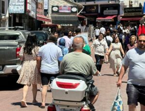 Bartın’da Bayram Tatili Yoğunluğu: Amasra 9 Günde 1 Milyona Yakın Ziyaretçiyi Ağırladı