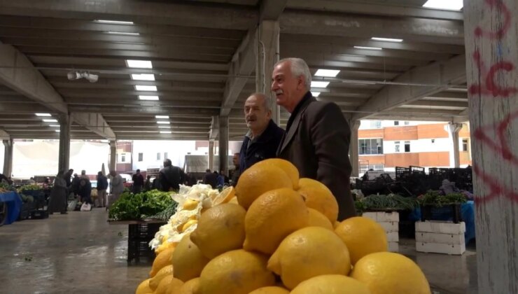 Bayburt Pazarında Limon Zam Şampiyonu