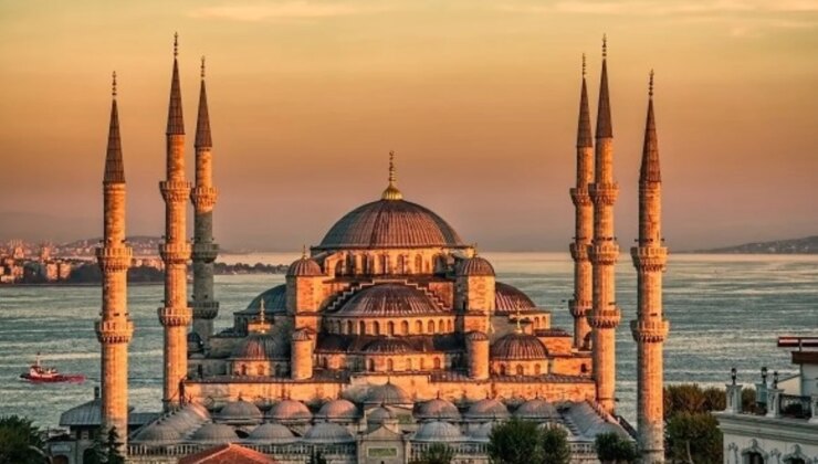 Bursa Bayram Namazı Saat Kaçta 2024? Kurban Bayramı Namaz Vakti Ne Zaman? Diyanet İl İl Kurban Bayramı Namaz Saatleri!