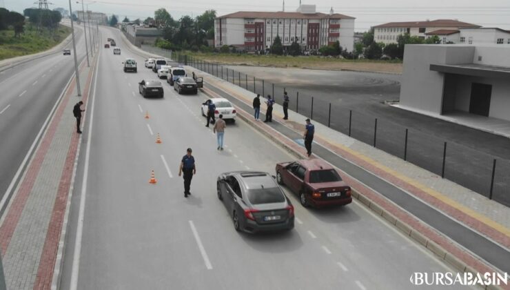 Bursa Polisi 2 Ayda 400 Arananı Yakaladı, Uyuşturucu Ele Geçirildi