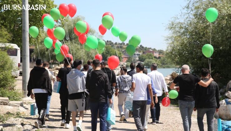 Bursa’da Bağımlılıktan Kurtulmayı Balon Uçurarak Kutladılar