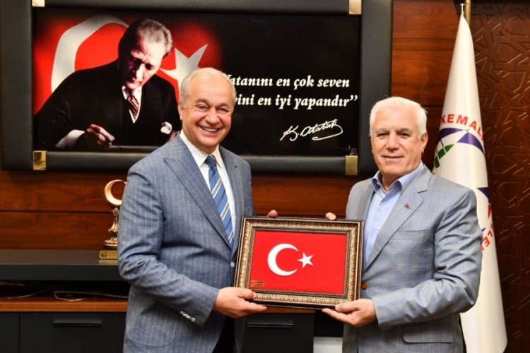 Bursa’da Başkan Bozbey ve Erdem 5 Yıllık Yatırım Planları İçin Buluştu