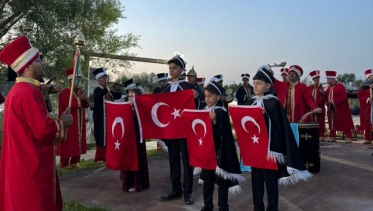 Bursa’da Depremzede Çocuklara Sünnet Töreni