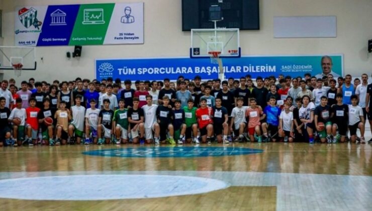 Bursaspor’un Seçmelerinde Salon Doldu Taştı!