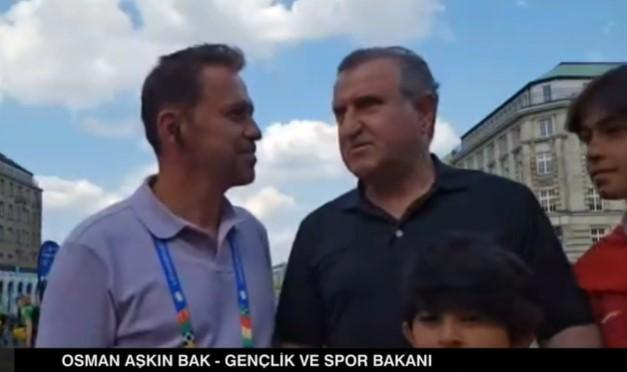 Çekya – Türkiye Maçı Öncesi Bakan Bak’tan Cnn Türk’e Açıklamalar: İnşallah Galip Geleceğiz