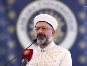 Diyanet İşleri Başkanı Ali Erbaş, Ankara Üniversitesi İlahiyat Fakültesi Mezuniyet Töreni’nde Konuştu