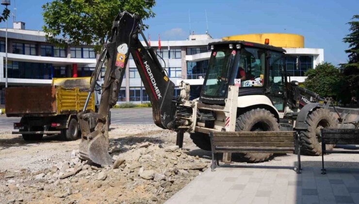 Düzce Belediyesi Cedidiye Kent Meydanı Projesi’nde Yeni Aşama