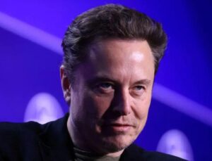 Elon Musk: Gelecekte Telefon Olmayacak