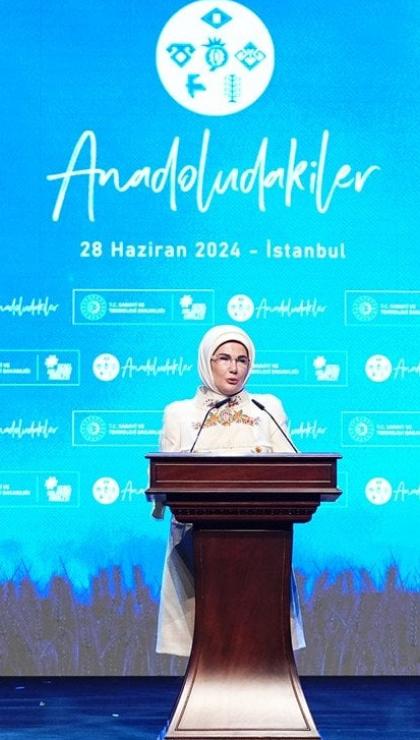 emine erdogan anadoludakiler projesinin tanitimina katildi 0 D8eiwB5e