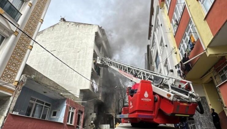 Esenyurt’ta 5 Katlı Binada Çıkan Yangın Söndürüldü