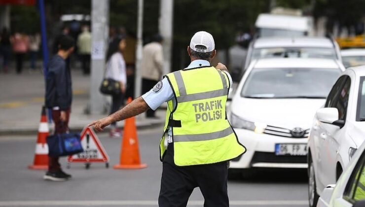 Eskişehir’de Trafik Kontrolü: 22 Bin 39 Araç Kontrol Edildi