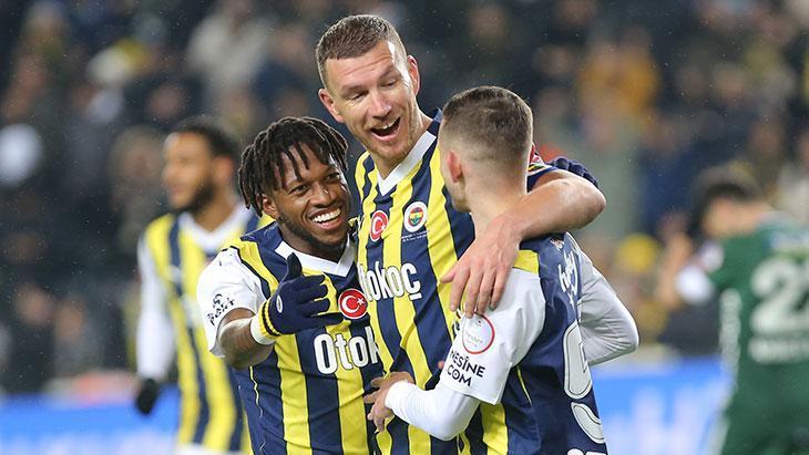 Fenerbahçe’de Sürpriz Ayrılık! İtalyan Gazeteci Duyurdu: Teklife Olumlu Bakıyor