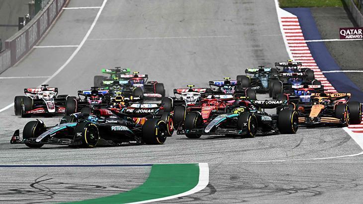 Formula 1’de Olaylı Yarışı George Russell Kazandı! Verstappen Kaza Yaptı