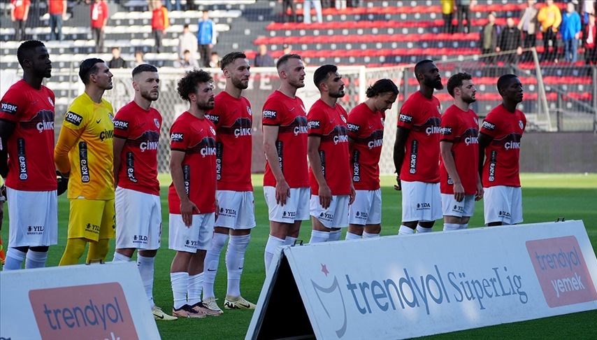 gaziantep fkde 13 futbolcunun kontrati bitti 0 DuZ7PZtP