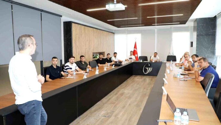 Gtb Gıda Sektörü 2. Ur-Ge Projesi Kapsamında Gaziantep Ticaret Borsası E-İhracat Eğitimi Düzenledi