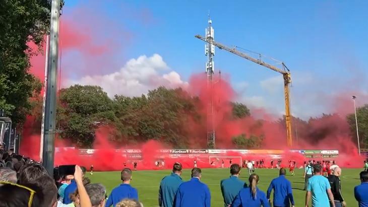 Hollanda’da Hazırlık Maçında Panik Anları!