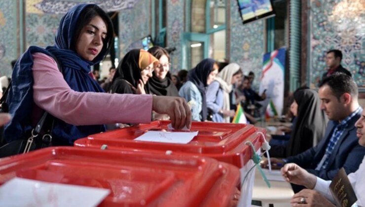 İran’da Oy Sandıklarını Taşıyan Araca Saldırı: 2 Ölü, 5 Yaralı