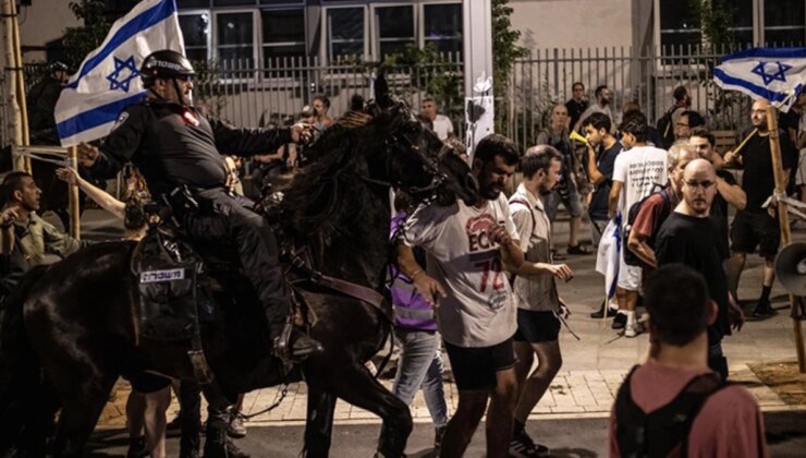 İsrailliler, Gazze Şeridi’ndeki İsrailli Esirlerin Geri Getirilmesi İçin Şov Düzenledi