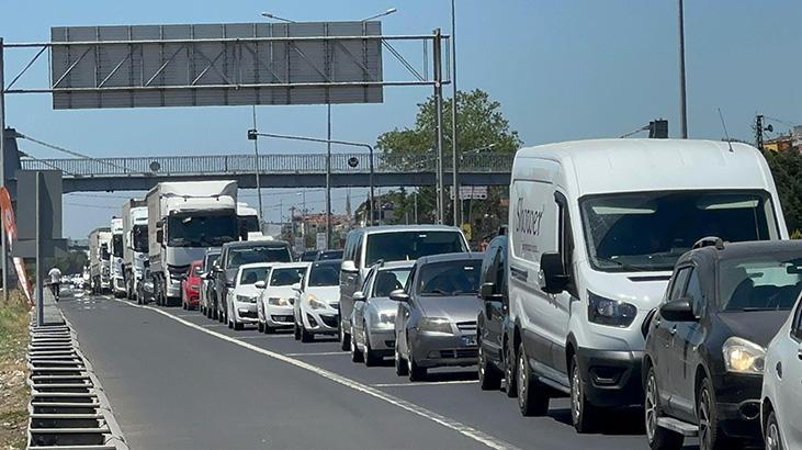 İstanbul’a Dönüş Zahmeti Başladı! İşte Yollardaki Son Durum