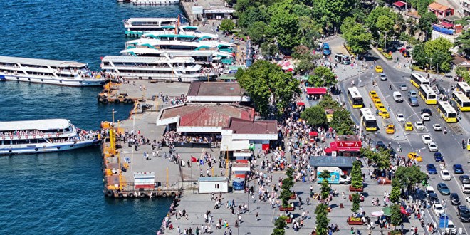 İstanbul’un Tarihi Yerlerinde Bayram Yoğunluğu Yaşanıyor