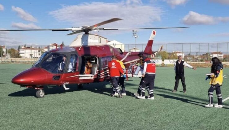 Kalp Krizi Geçiren Hasta Hava Kuvvetlerinin Helikopteriyle Taşındı