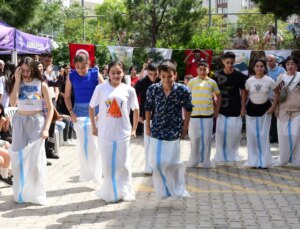 Karabağlar Belediyesi’nin Düzenlediği Sevinçli Sokaklar Mutlu Çocuklar Şenlikleri Başlıyor