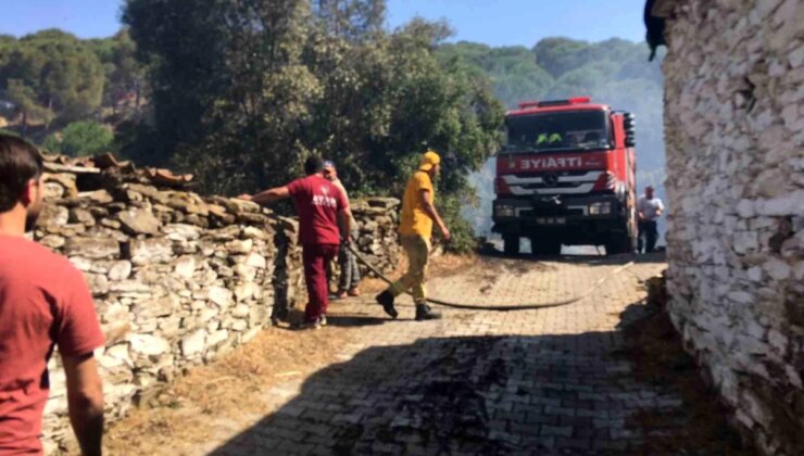 Koçarlı’da Çıkan Yangında Bir Ev Tamamen Yanarken Üç Ev Kısmen Zarar Gördü