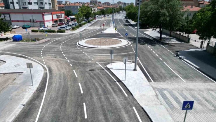 Melikgazi Belediyesi Şehir İçi Trafik Yoğunluğunu Azaltmak İçin Yeni Kavşak Düzenlemesi Yaptı