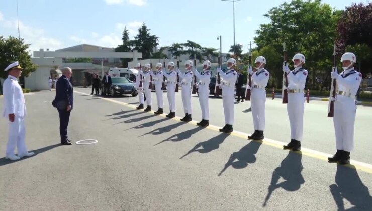 Milli Savunma Bakanı Yaşar Güler İstanbul Tersanesi’nde İncelemelerde Bulundu