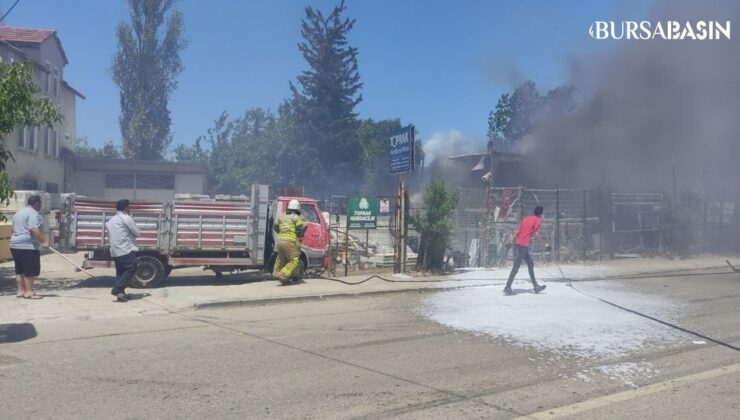 Orhangazi’de Geri Dönüşüm Tesisinde Yangın