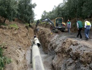 Orhangazi’deki Sulama Projesinde Boru Patlamaları Çiftçiyi Susuz Bıraktı