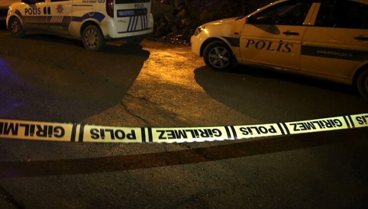 Polis Memuru, Eşini ve 3 Yaşındaki Çocuğunu Öldürüp İntihar Etti