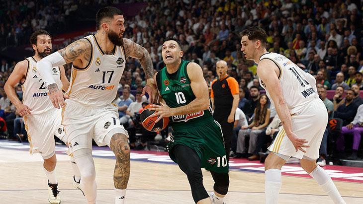 Real Madrid’in Yıldızı Anadolu Efes’te! 3 Yıllık İmza