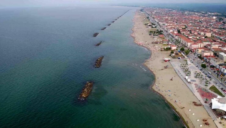 Sakarya Büyükşehir Belediyesi’nin Cankurtaranları Tatilcilerin Can Güvenliğini Sağladı