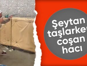 Şeytan Taşlarken Kendinden Geçen Hacı, Şemsiyeyle Şeytana Ateş Açtı