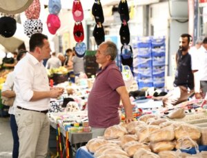 Silivri Belediye Başkanı Bora Balcıoğlu Semt Pazarında Esnaf ve Vatandaşlarla Buluştu