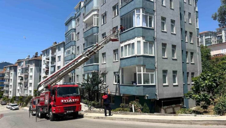 Sinop’ta Bir Apartman Dairesinde Çıkan Yangın Paniğe Sebep Oldu