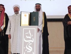 Türk Hacılarla İlgili İddialar Sonrası S. Arabistan’dan Diyanet’e “En Disiplinli Hac” Mükafatı